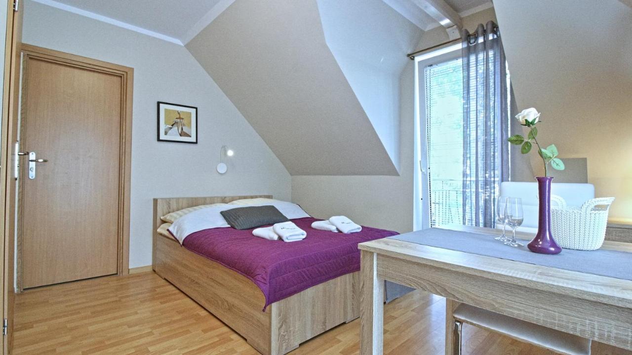Lc Pokoje & Apartamenty Pobierowo Eksteriør billede