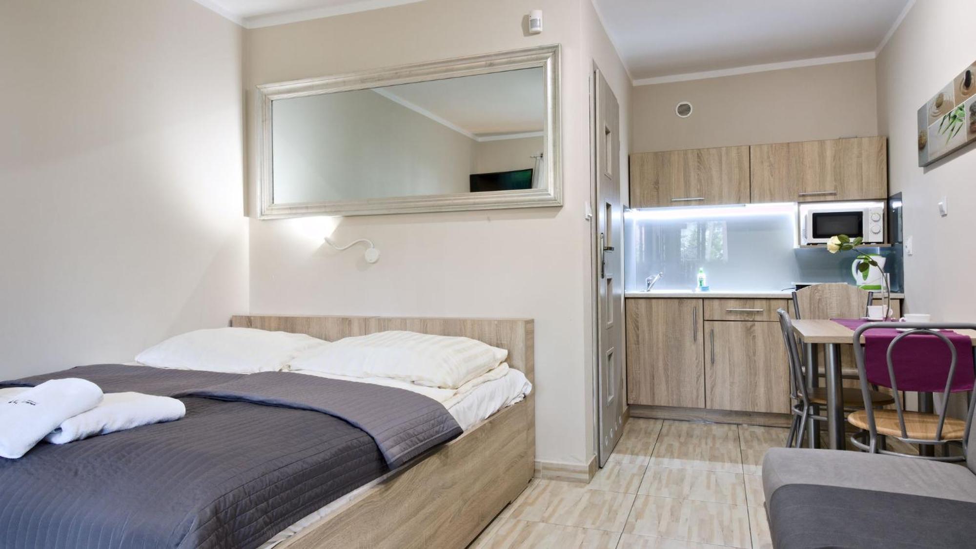 Lc Pokoje & Apartamenty Pobierowo Eksteriør billede